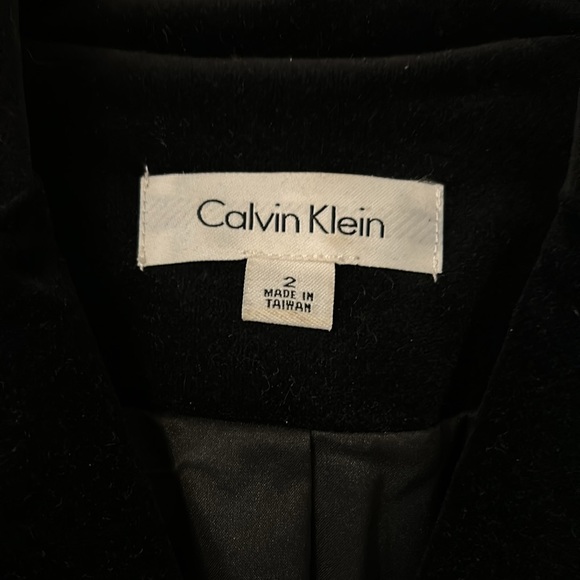 NWOT Calvin Klein velvet blazer - Picture 2 of 4